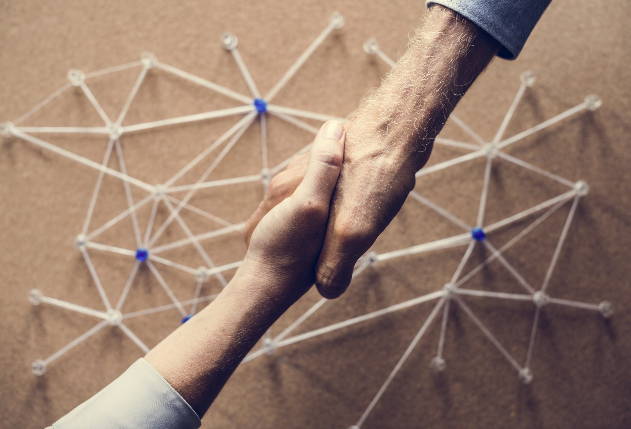 Handshake connecting over network simulation